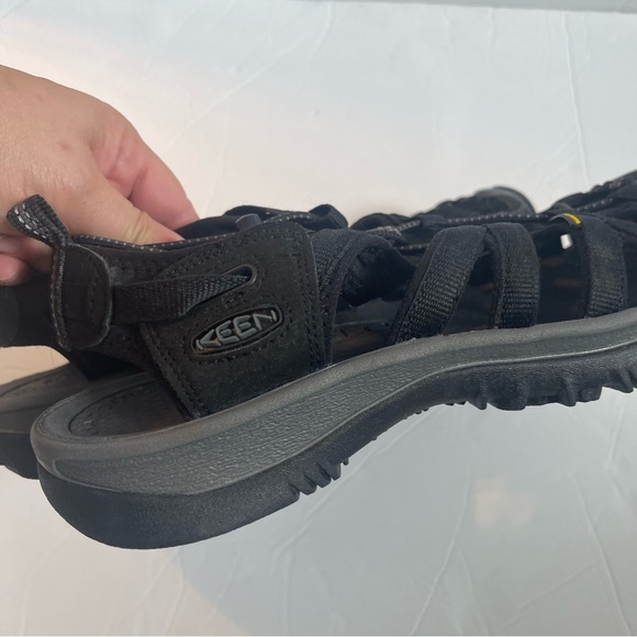 NWOT Keen black waterproof hiking sandals 9 - Picture 12 of 13